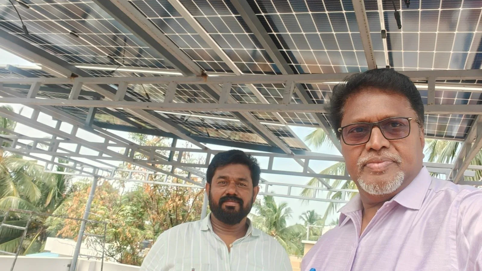 Solar Harvezt elevated-structure solar installation