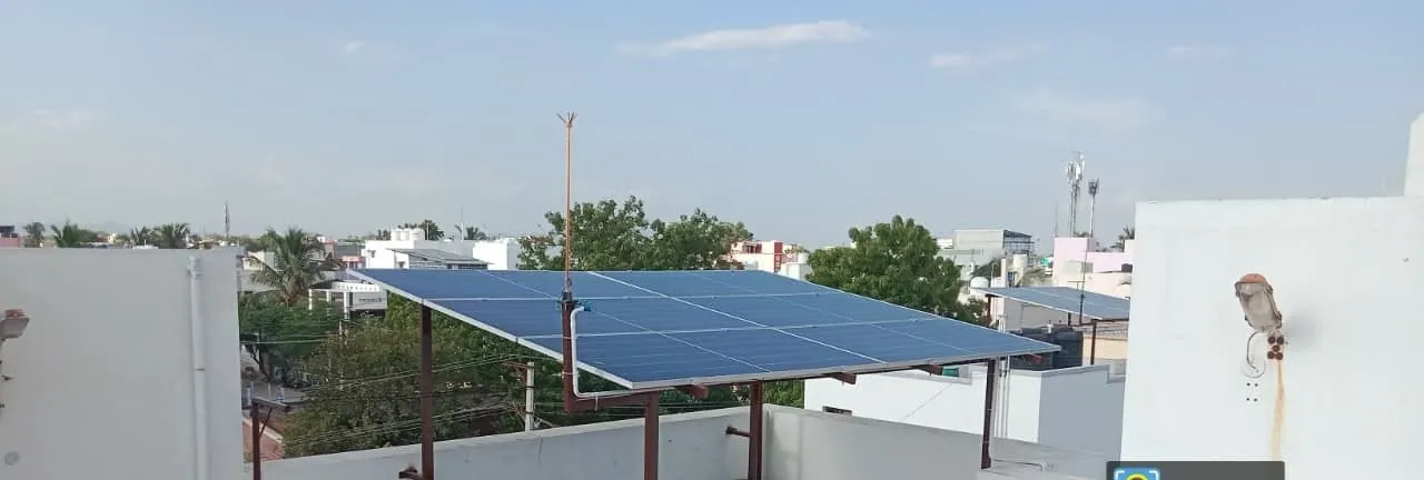 Solar Harvezt elevated-structure solar installation in Jeeva Nagar